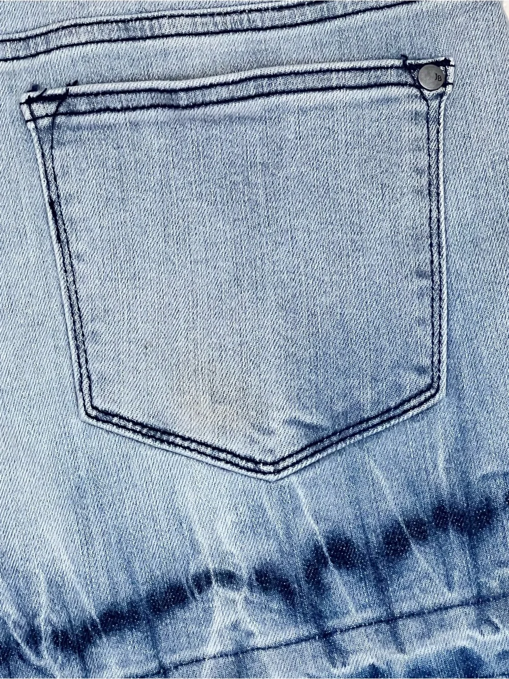 Judy Blue ombre frayed hem shorts, size medium *imperfect* - Picture 7 of 7